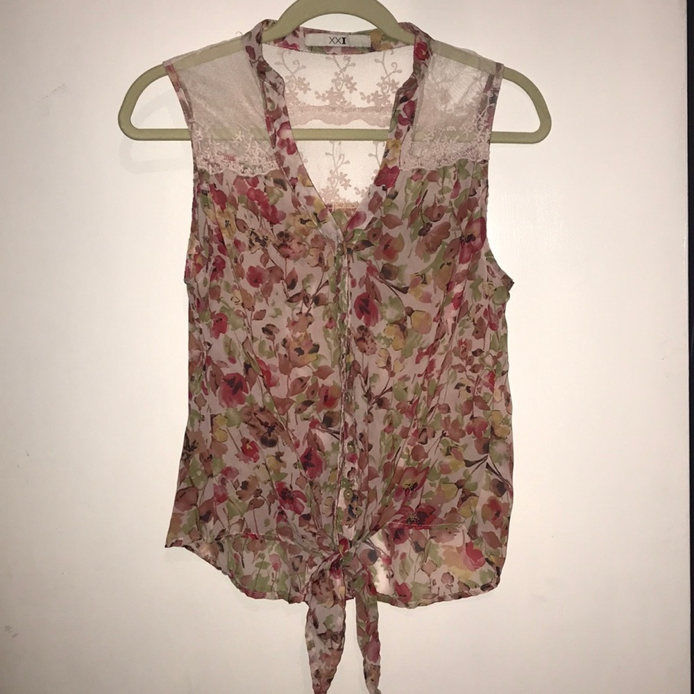 Lace-back F21 Blouse